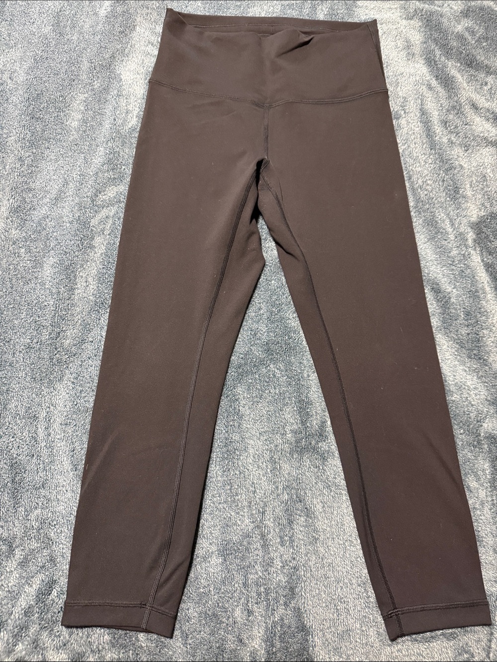 Lululemon Wunder Train High-Rise Crop 23"
